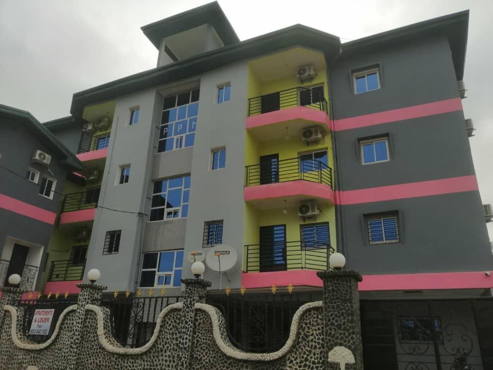 Residence P P M Odza Yaoundé Exteriör bild