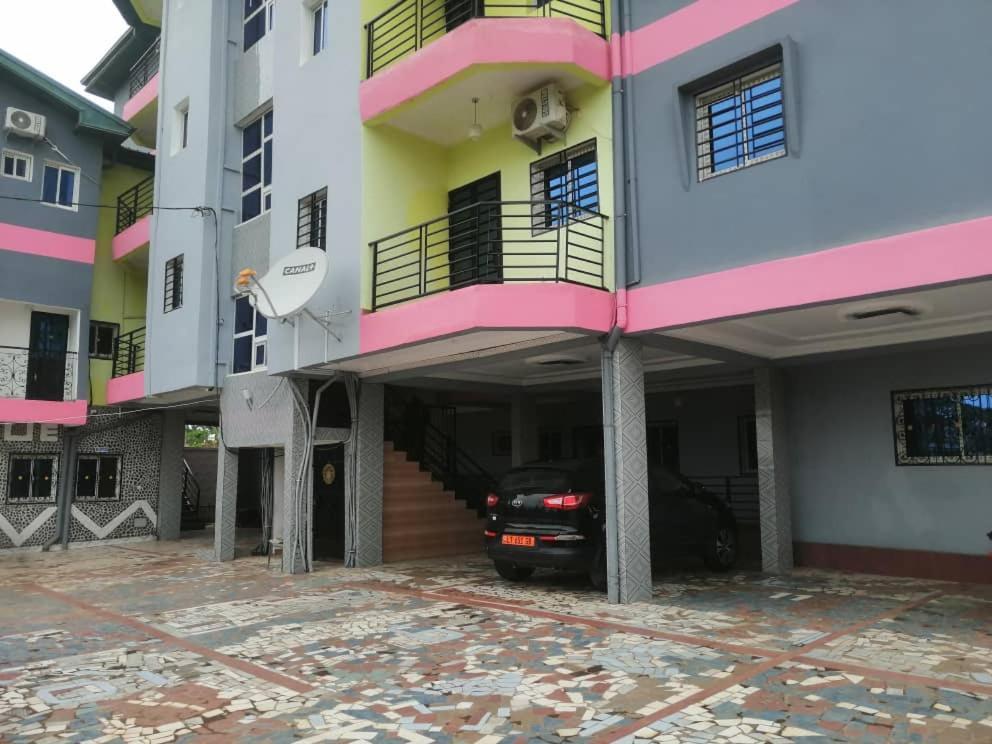 Residence P P M Odza Yaoundé Exteriör bild